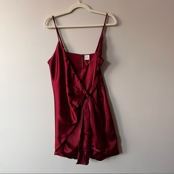 NWT Selfie Leslie Ireland Silky Faux Wrap Dress Plum Size XL - Picture 3 of 6